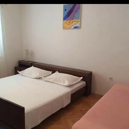 Lägenhet By The Sea Duce, - 20081